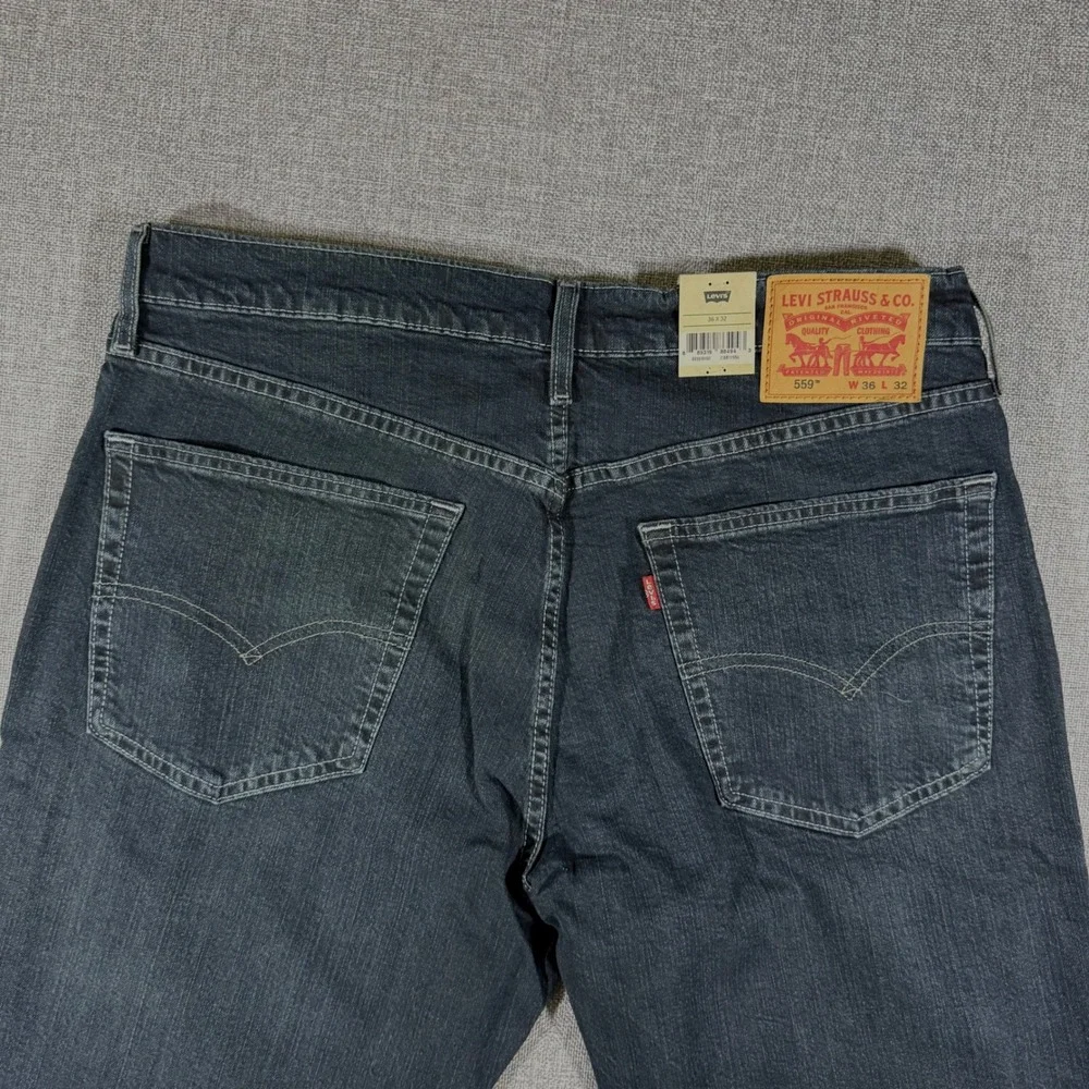 Levis levi 559